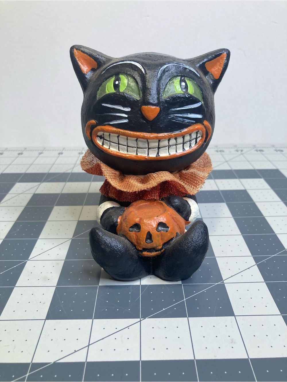 Vintage Style Halloween Grinning Black Cat Figurine Pumpkin Resin 6”